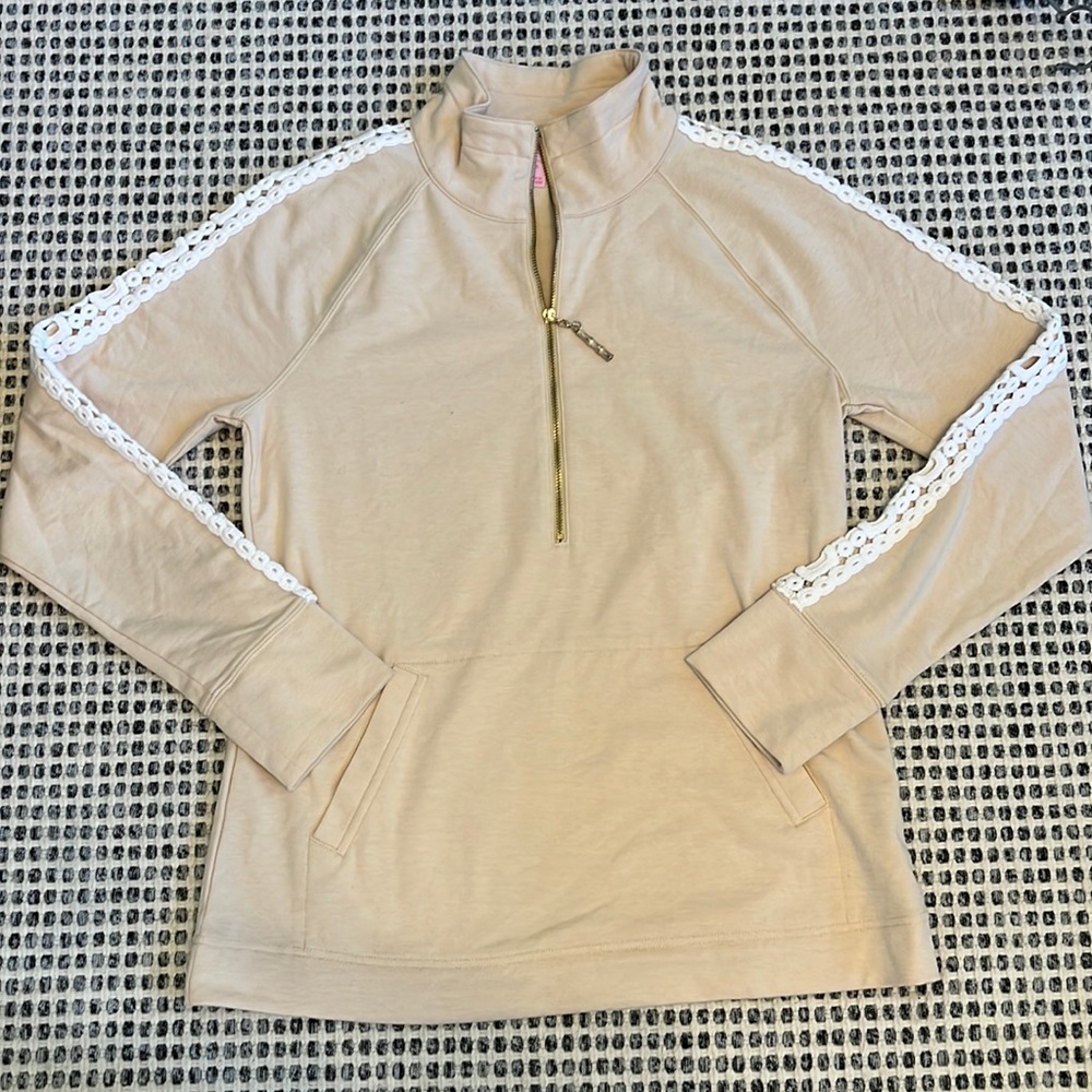 NWOT Lilly Pulitzer Sweatshirt with Crochet Detail - Small S